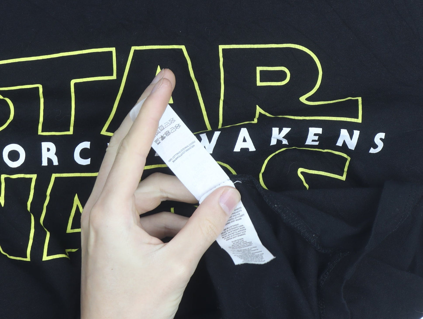 Star Wars The Force Awakens Black Men's Medium Graphic T-Shirt
