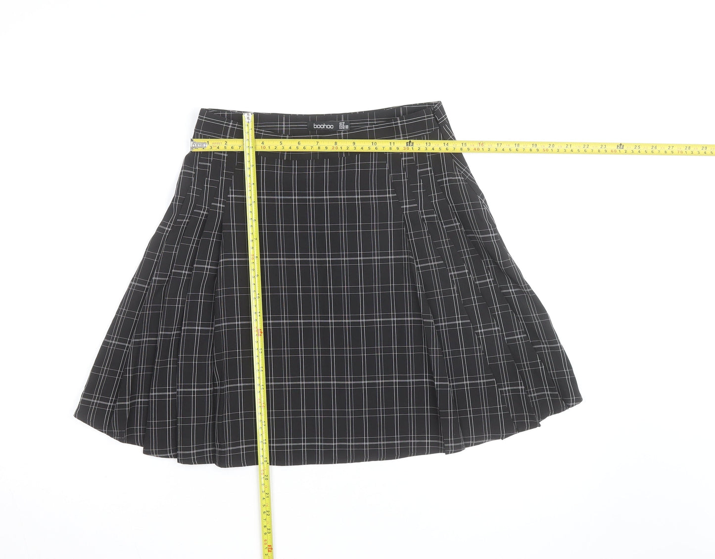 Boohoo Women's Black Check Pleated Mini Skirt Size 10
