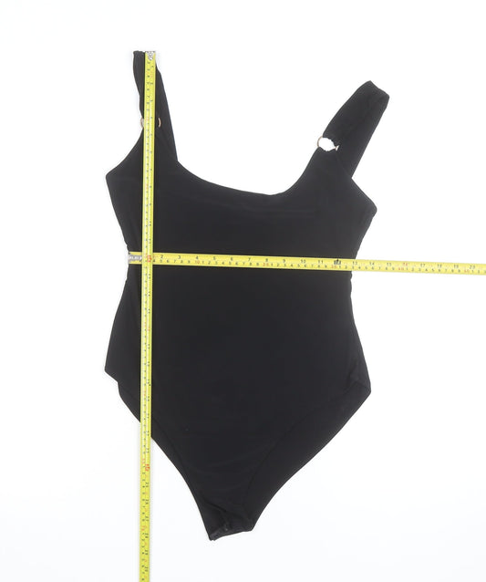 Pretty Little Thing Women’s Black Size 14 Camisole Tank Top
