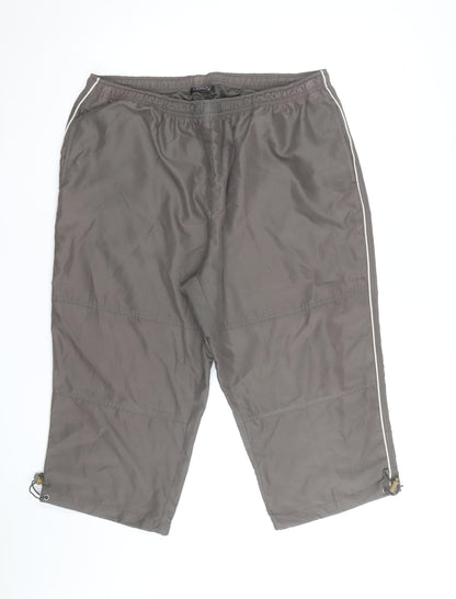 BM Women Brown Size 18 Cargo Shorts 100% Polyester Outdoor Style