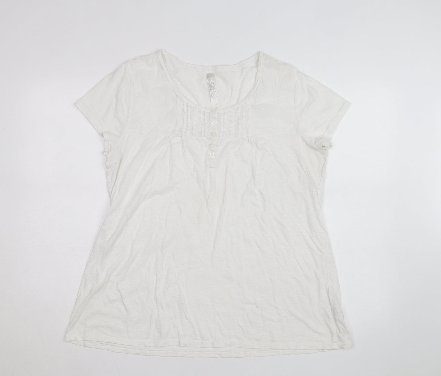 TU Women’s White Cotton Short Sleeve Button Blouse Size 20