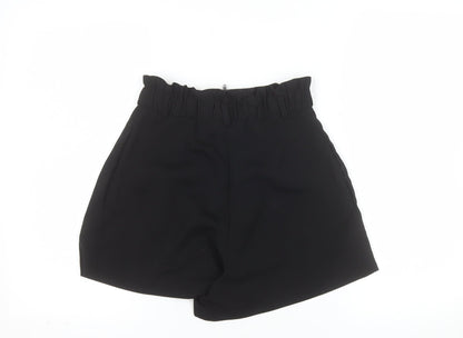 H&M Women’s Black High Rise Paperbag Shorts Size 6