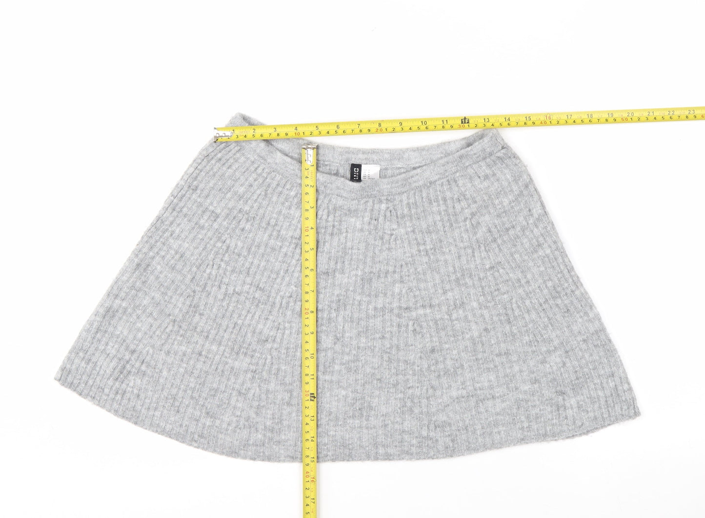 H&M Women’s Grey A-Line Knit Short Skirt Size M