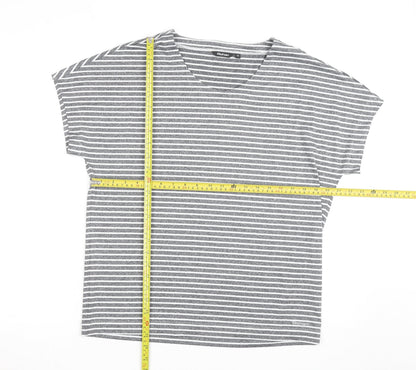 Rohan Women Grey Striped V-Neck Short Sleeve T-Shirt Size 14