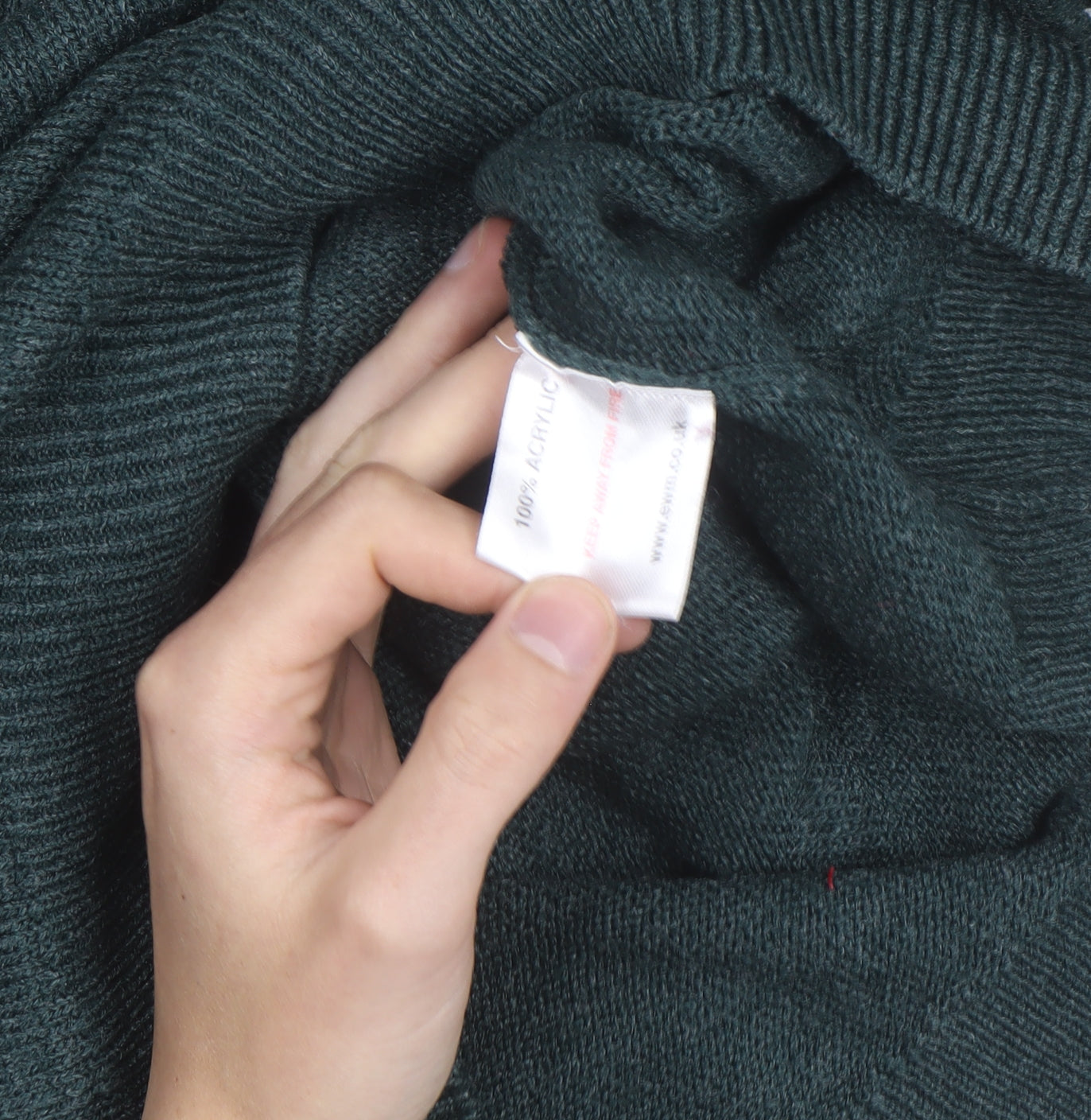 James Pringle Men's Green XL V-Neck Acrylic Knit Jumper