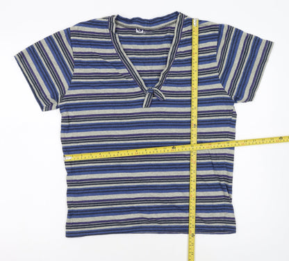 Cedar Wood State Men Blue Striped V-Neck Short Sleeve T-Shirt L