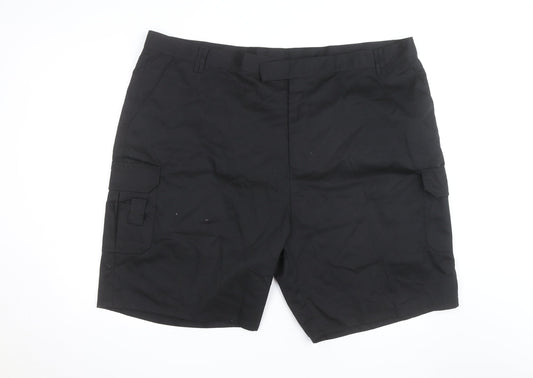 Benchmark Men's Black Cargo Workwear Shorts Size 50 Regular Fit
