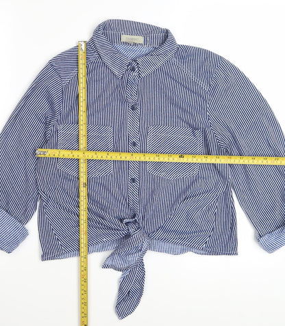 Passport Women Blue Striped Cropped Button-Up Shirt L