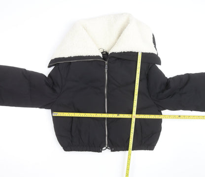 Flamme Mode Women’s Black Cropped Puffer Jacket with Faux Fur Collar Size M
