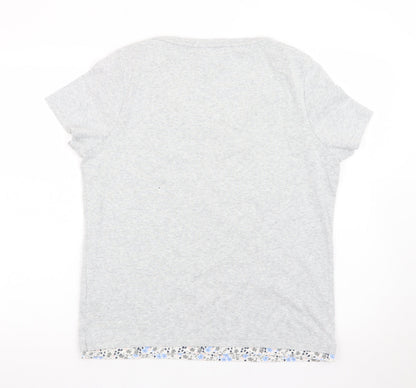 Maine New England Women's Grey V-Neck Cotton T-Shirt Size 18