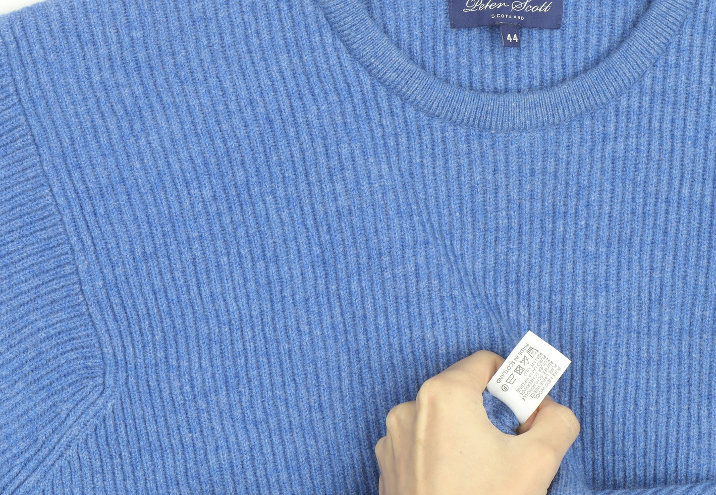 Peter Scott Men's Blue Cashmere Crew Neck Jumper Size L