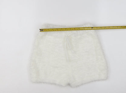 Miss Selfridge Women’s White Fluffy Knit Sweat Shorts Size S