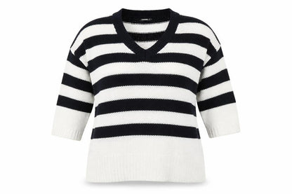Roman Women’s Navy Stripe V-Neck Knit Jumper Size 14 Relaxed Fit