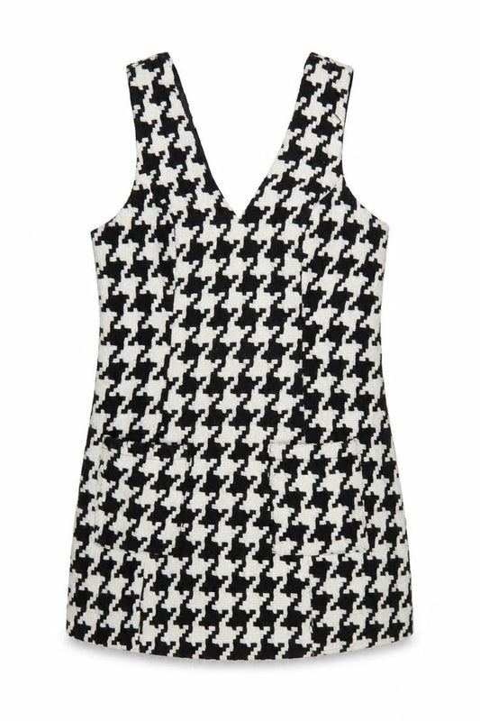Front view of In The Style Women Black Houndstooth Pinafore Dress, size 8