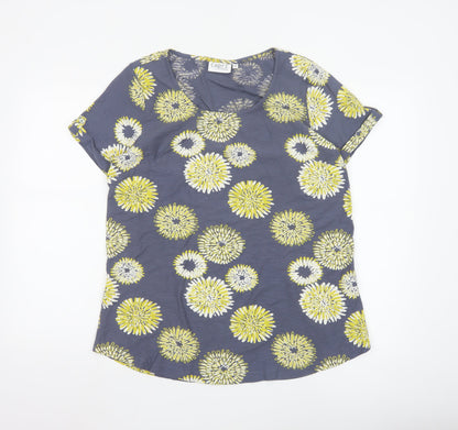 Capri Women’s Blue Floral Cotton Short Sleeve T-Shirt Size 14