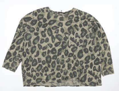 Marks and Spencer Women’s Green Animal Print 3/4 Sleeve Cotton T-Shirt Size 22