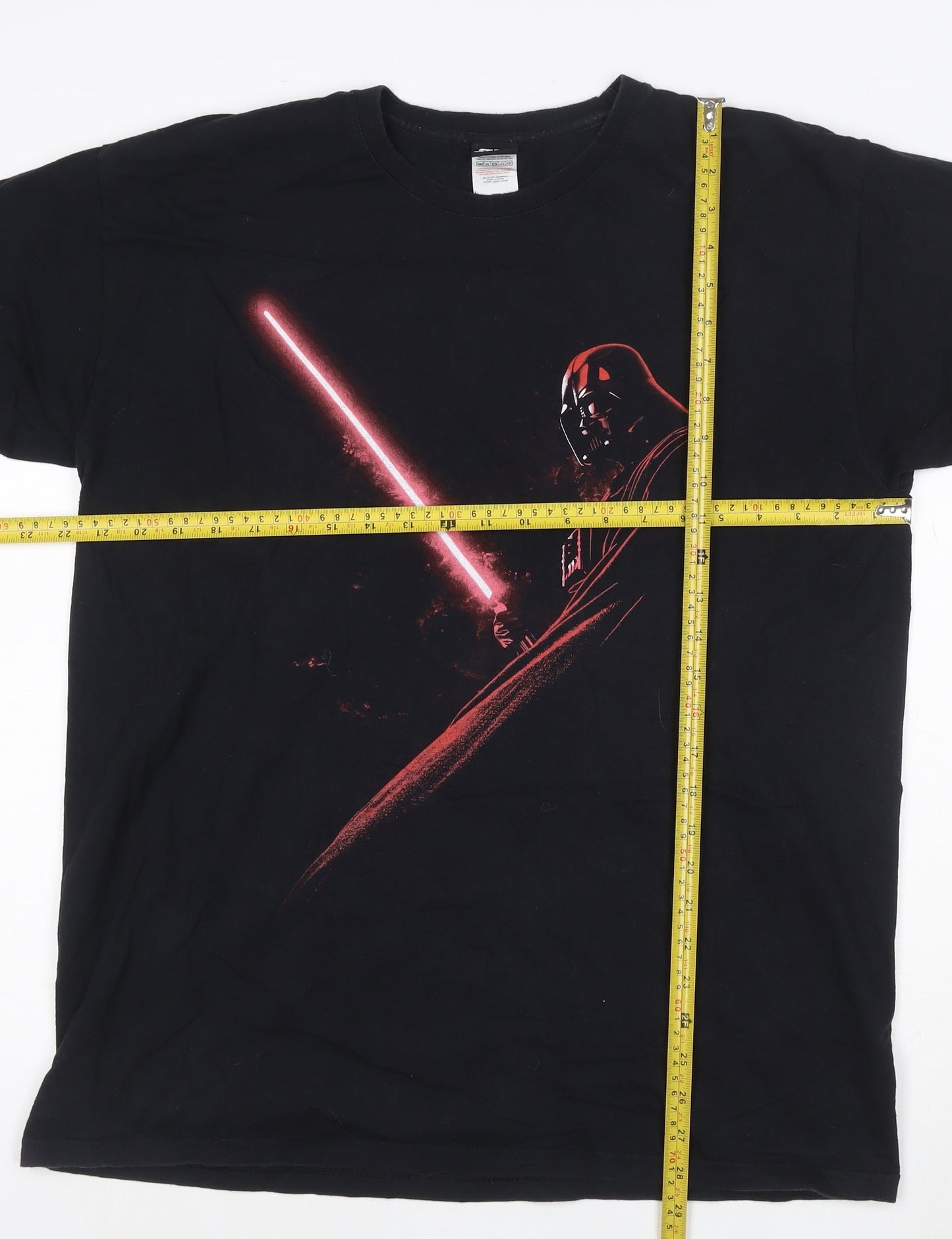 Star Wars Men’s Black XL Darth Vader Graphic T-Shirt