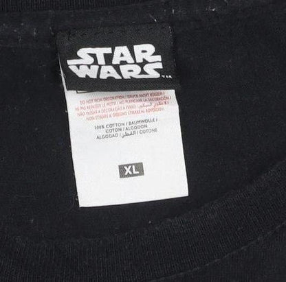 Star Wars Men’s Black XL Darth Vader Graphic T-Shirt