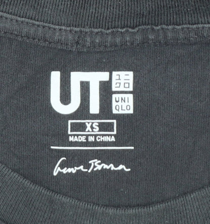 Uniqlo UT Men’s Black Graphic Print Short Sleeve T-Shirt XS Cotton