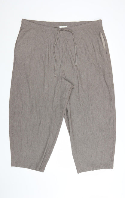 Marks and Spencer Women Brown Cropped Trousers Size 24 Short