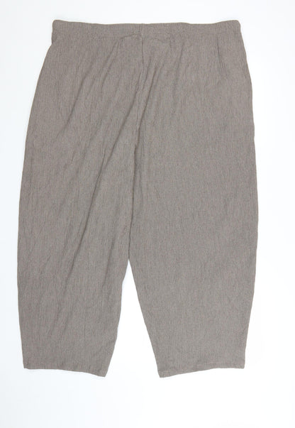 Marks and Spencer Women Brown Cropped Trousers Size 24 Short