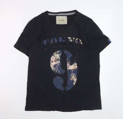 Duck Cafe Women's Black Tokyo Graphic Cotton T-Shirt XL