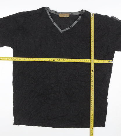 Zara Man Men's Black V-Neck Short Sleeve T-Shirt XL Classic Fit