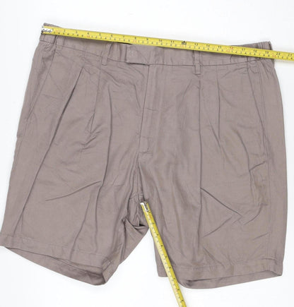 Marks and Spencer Men’s Brown Chino Pleated Shorts 42in Linen Blend