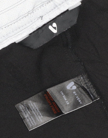 B Very Women’s Black Size 18 Wide-Leg Cropped Trousers