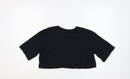 Nike Women's Black Cropped T-Shirt Small Relaxed Fit Sports Top