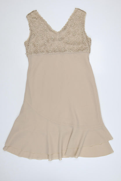 Klass Women Beige Size 16 Long Lace Fit & Flare Wedding Dress