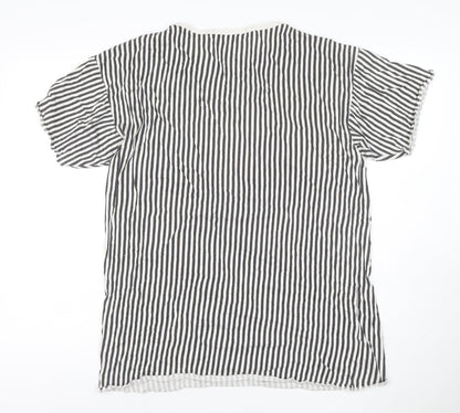 Roger Rabbit Women’s Black White Striped M Graphic Retro T-Shirt