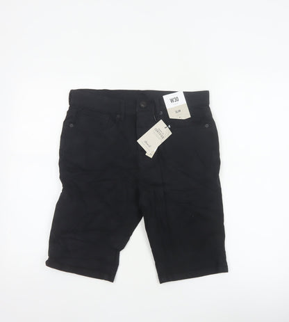 Additional front view of Denim Co. Men’s Black W30 Slim Stretch Denim 5-Pocket Shorts