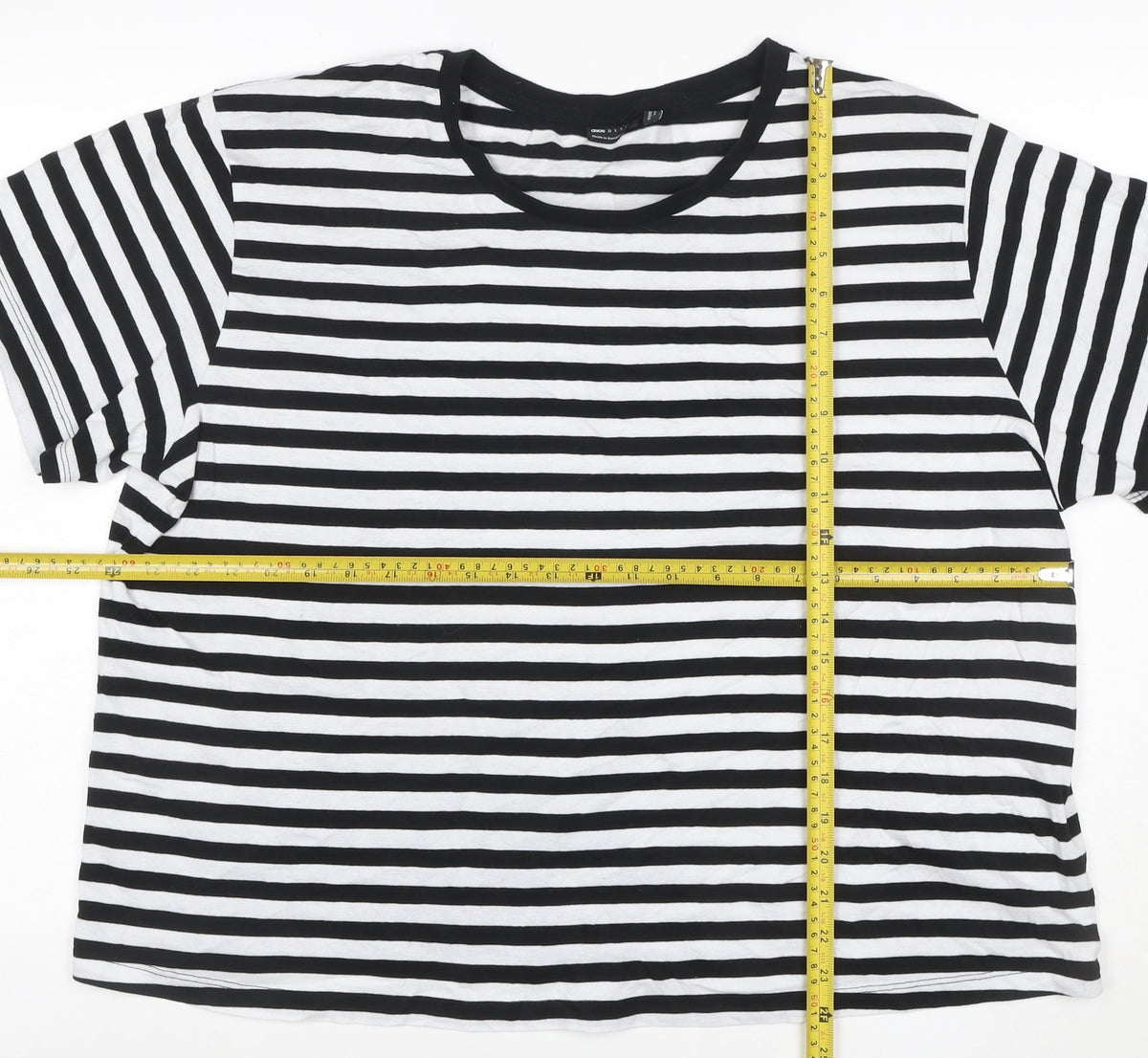 Close-up detail of ASOS DESIGN Women’s Black White Striped Ringer T-Shirt UK 24