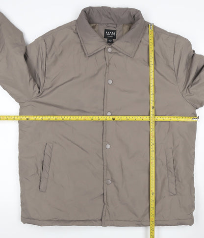 Close-up detail of boohooMAN Men’s Grey Tall L Padded Snap Button Jacket Coat