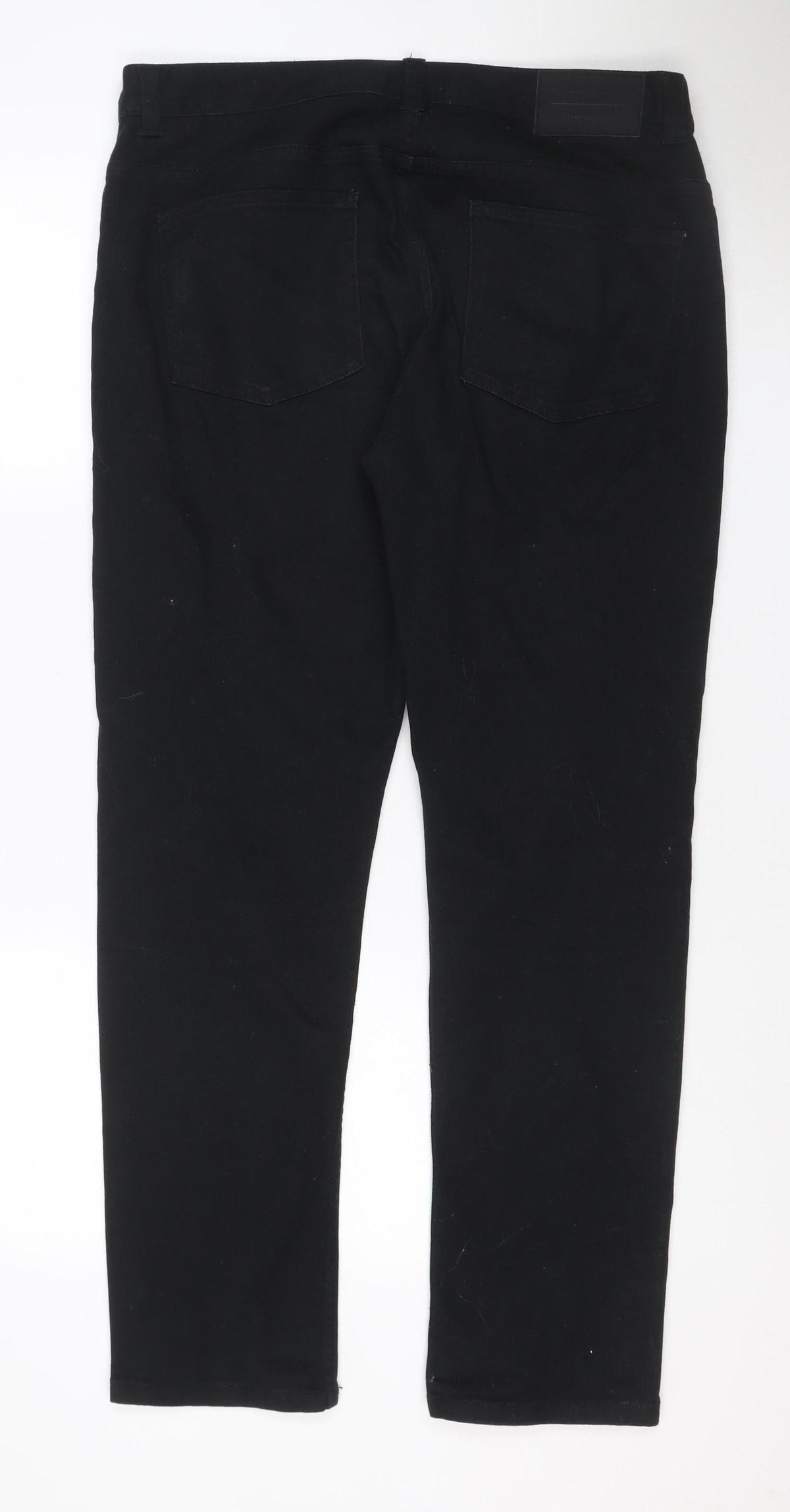 Back view of Denim Co. Men’s Black W34 L30 Slim Stretch Skinny Jeans