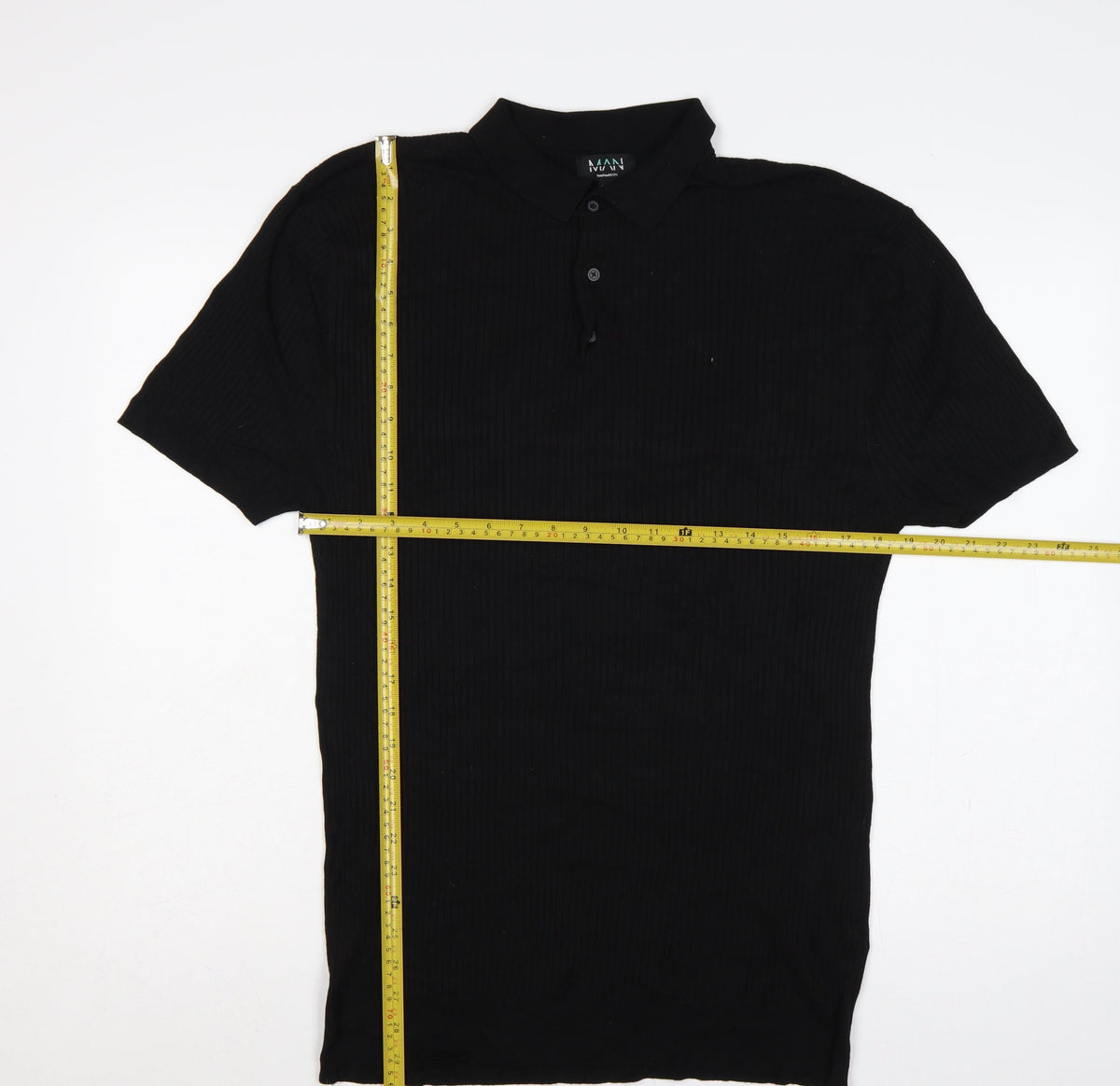 Back view of boohooMAN Men’s Black XL Rib Knit Short Sleeve Polo Shirt