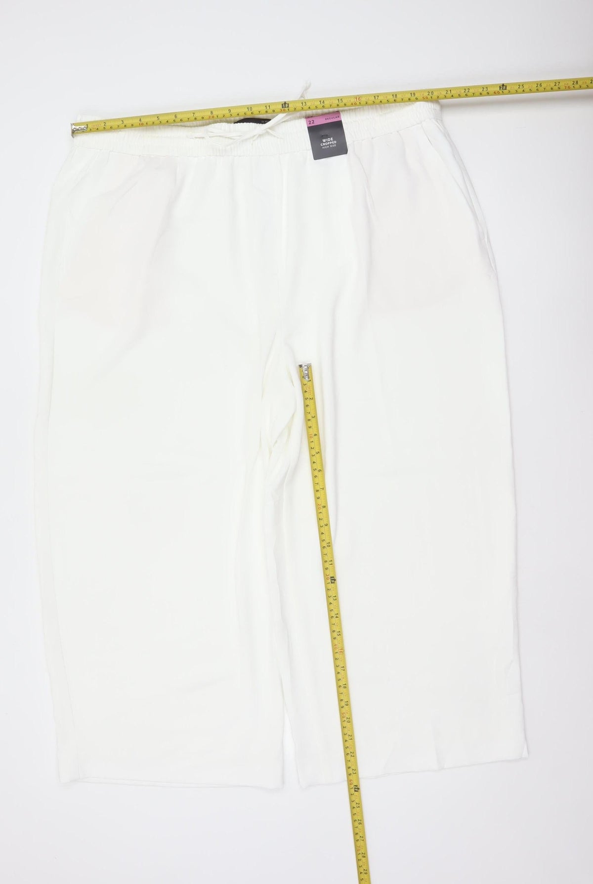 Marks & Spencer Women White Size 22 Wide-Leg Cropped Trousers