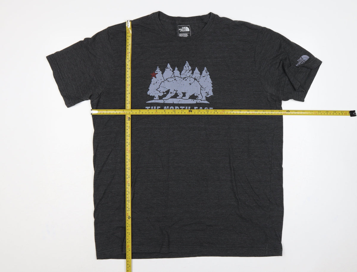 The North Face Men's Black 2XL Slim Fit Bear Graphic T-Shirt