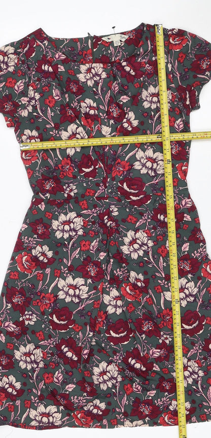 Yumi Women’s Green Floral Fit & Flare Knee Length Dress UK 8
