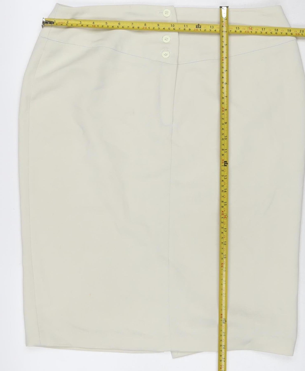 Vogue Women Ivory Size 16 Culotte Button Shorts