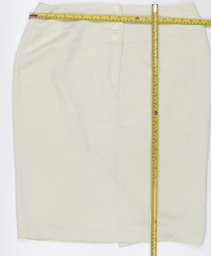 Vogue Women Ivory Size 16 Culotte Button Shorts