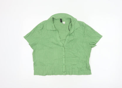 H&M Women Green L Ribbed Knit Collared Short Sleeve Button-Up Top