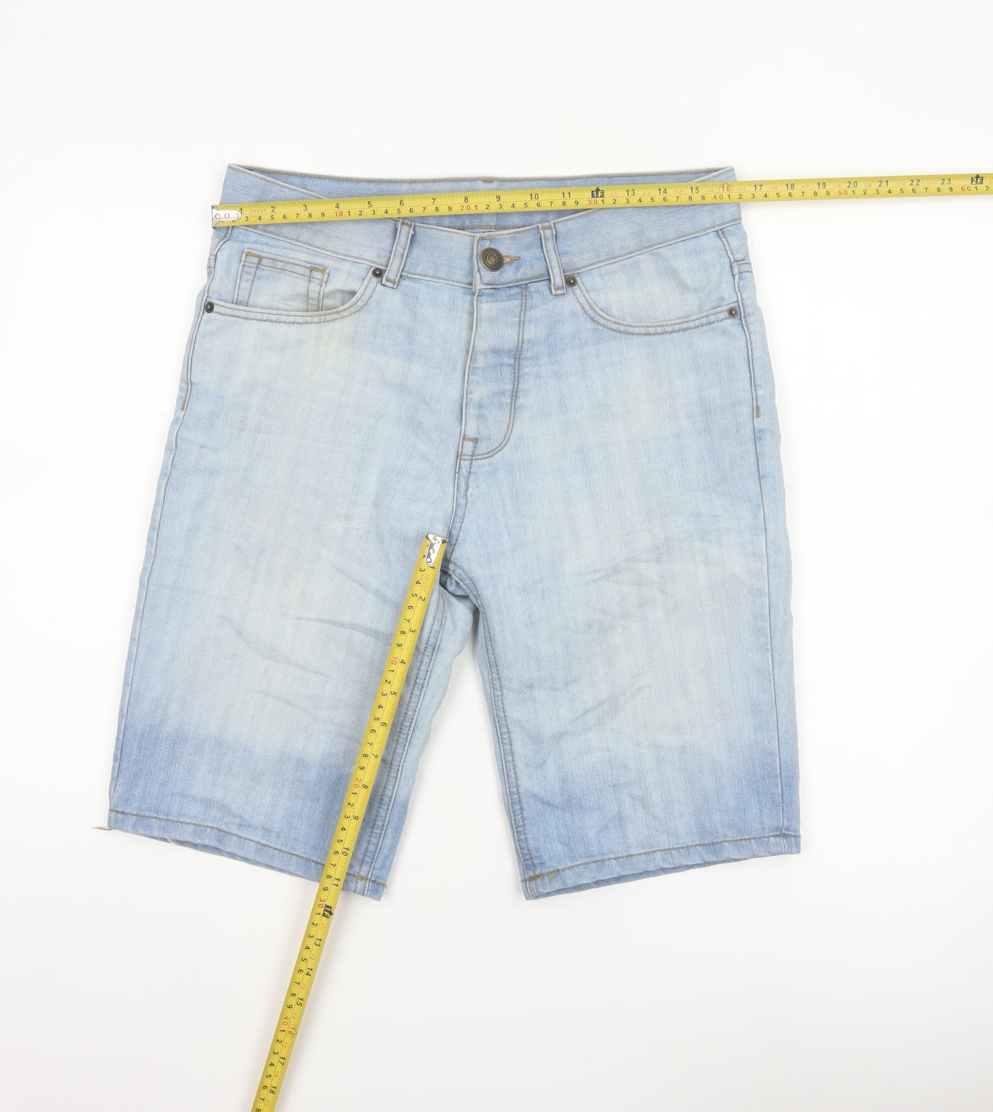 Denim Co. Men’s Blue W30 Regular Light Wash Bermuda Denim Shorts