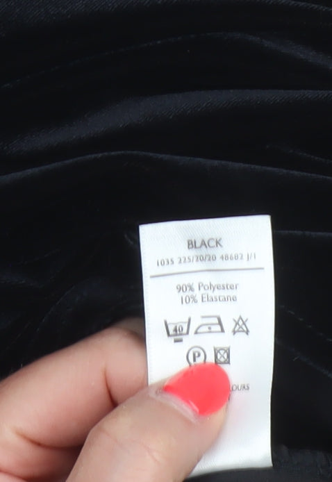 Berkertex Women Black Size 16 Velvet A-Line Knee Length Skirt