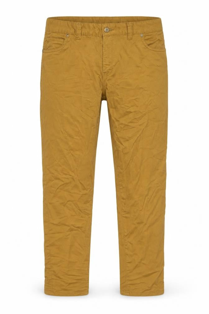 Front view of Denim Co. Men’s Brown Khaki Stretch Jeans XL Regular 5 Pocket