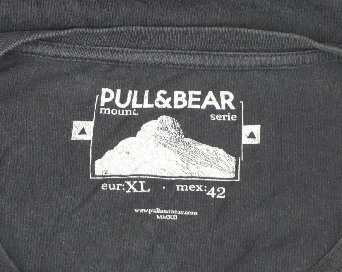 Pull&Bear Men’s Black XL Mountain Graphic Print Crew Neck T-Shirt
