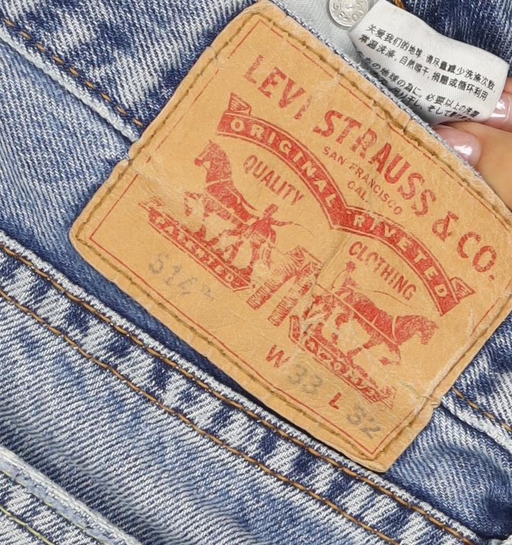 Levi's Men's Blue W31 L32 Engineered Straight Distressed Jeans