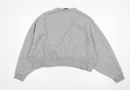 Nike Women’s Grey M Logo Crew Neck Pullover Sweatshirt Fleece