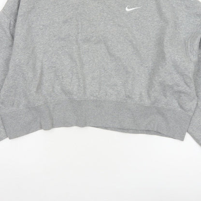 Nike Women’s Grey M Logo Crew Neck Pullover Sweatshirt Fleece